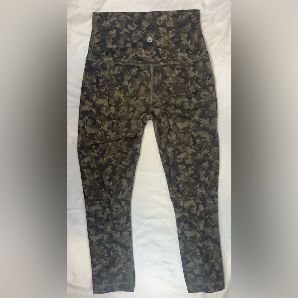 Lululemon High Rise Multi Color Women’s Leggings
